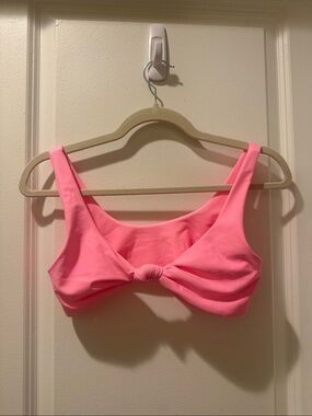 NEVER WORN Blackbough Hot Pink Knot Front Bikini Top